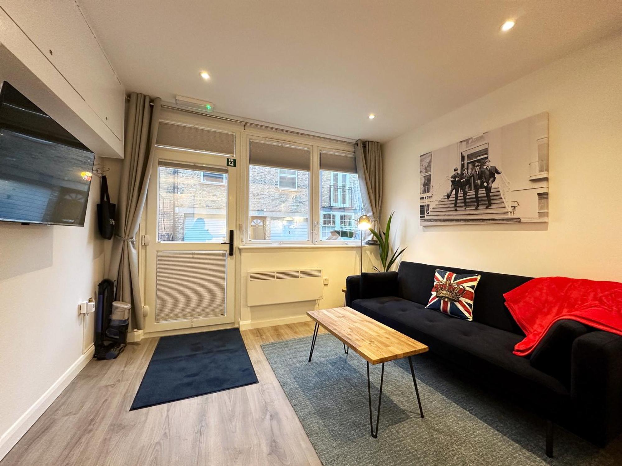 Kensington Studio Hosted By Airoperate Near Notting Hill - 1 Double Bed , 1 Sofa Bed, Ground Floor Apartment Via Private Entrance 伦敦 外观 照片